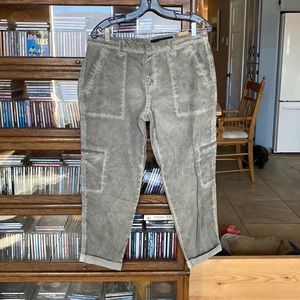DKNY Loose-Fit Pants with Rolled Cuffs Overdyed Grey Wash Size 10